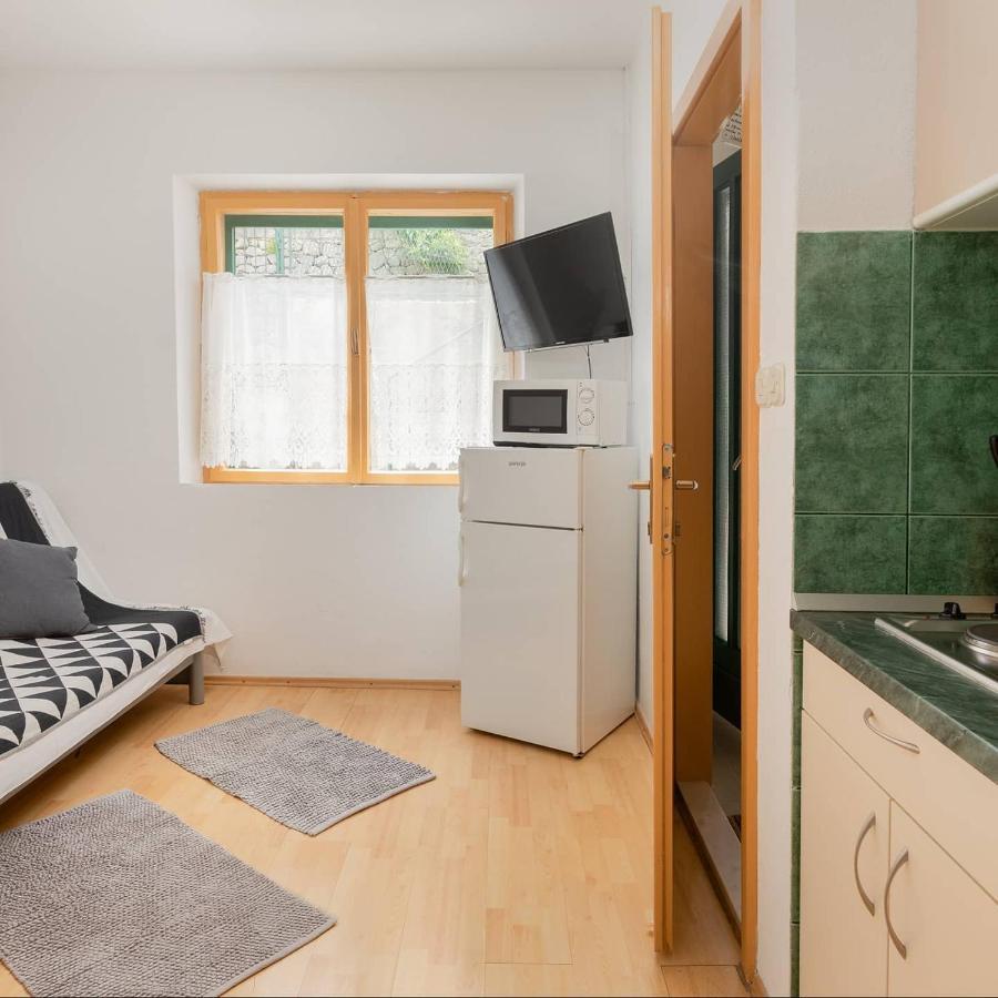 Pine And Sunshine Apartments Podgora Ngoại thất bức ảnh